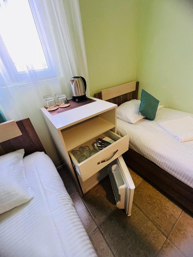 Marnar Hotel Erywań Zewnętrze zdjęcie