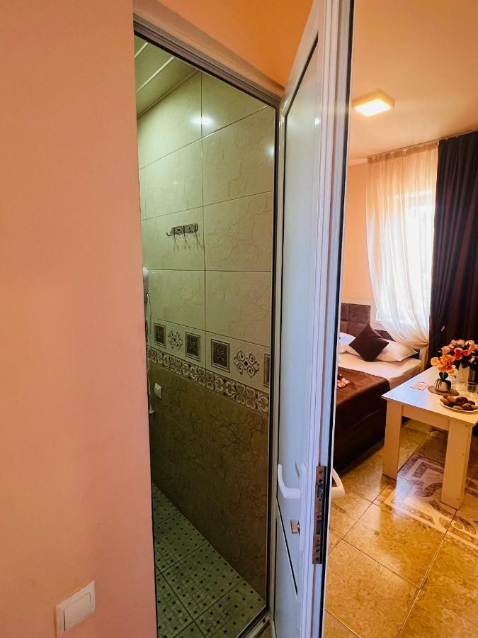 Marnar Hotel Erywań Zewnętrze zdjęcie