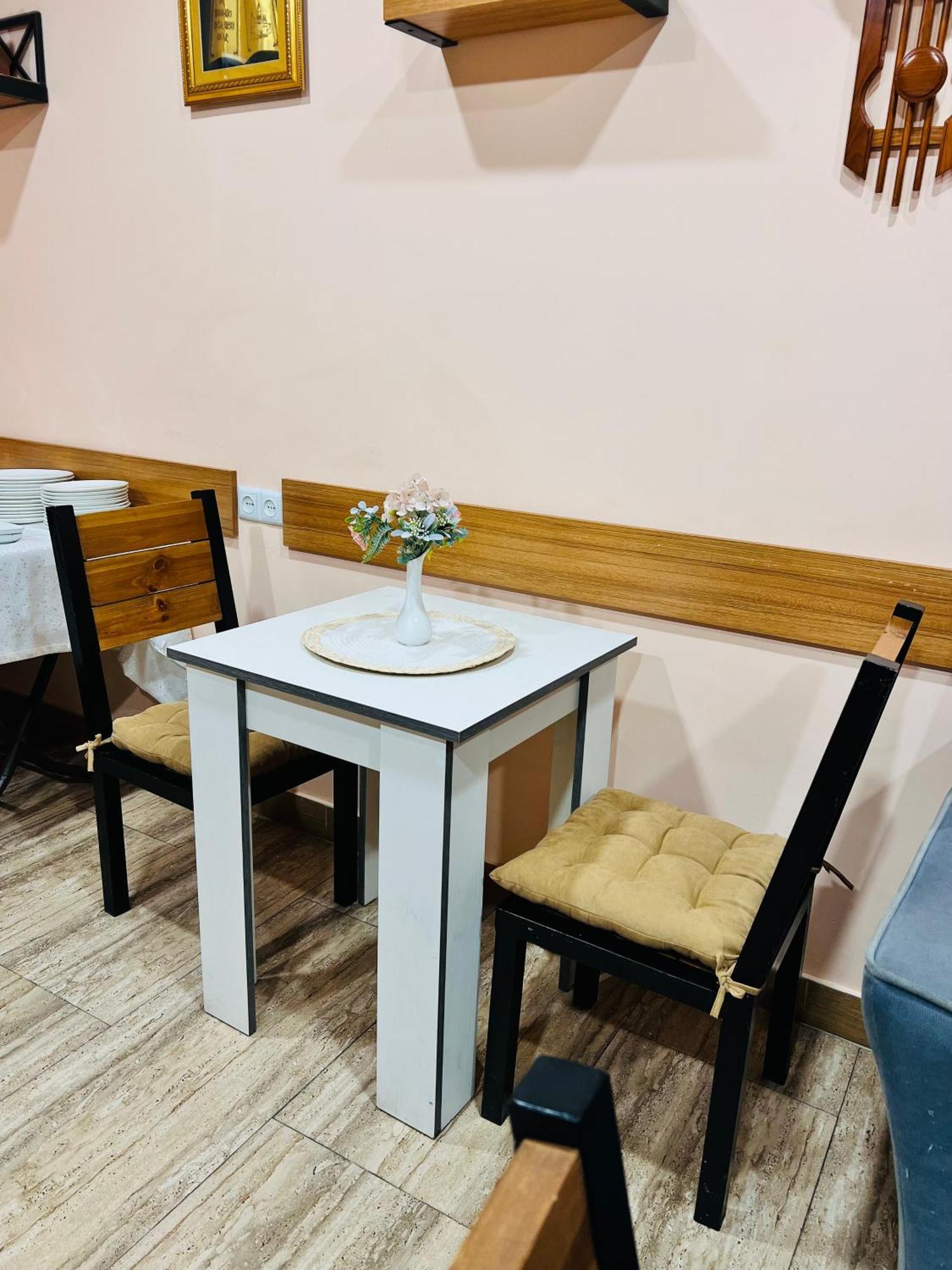 Marnar Hotel Erywań Zewnętrze zdjęcie