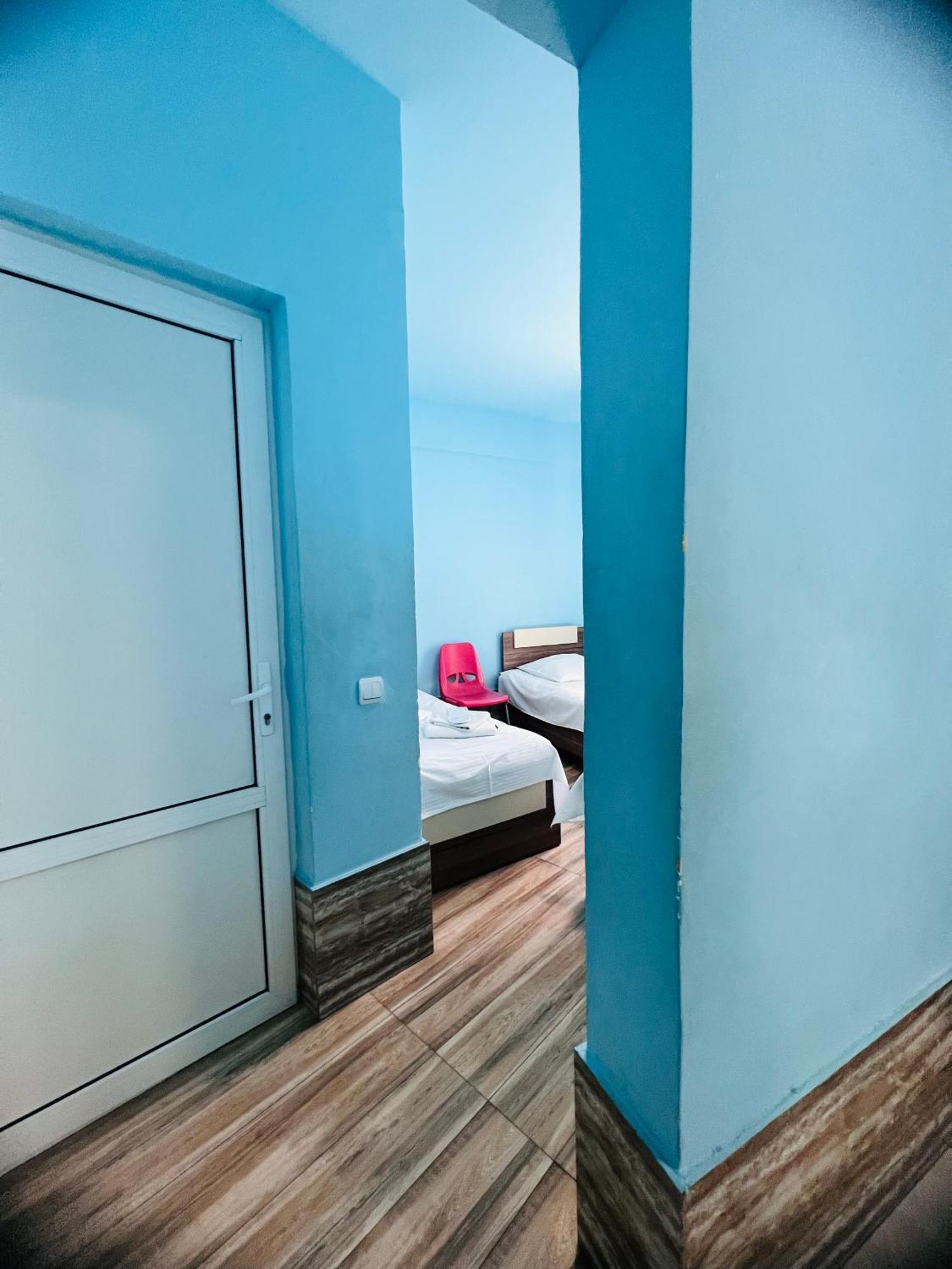 Marnar Hotel Erywań Zewnętrze zdjęcie